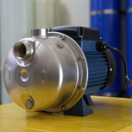 Máy bơm nước Techrumi JET-100B /1HP