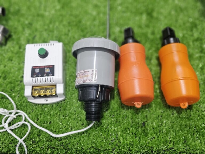 Phao Không Dây Công Tắc Mực Nước Pin Mặt Trơi